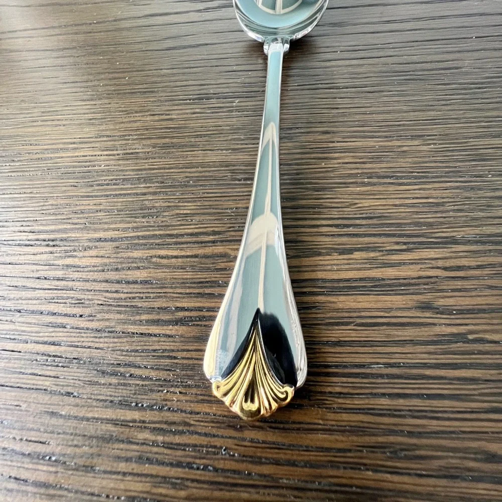 Yamazaki Cara Gold Accent Teaspoon 18/8 Stainless Steel Japan Shell Tip NEW